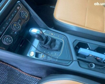 Сірий Фольксваген Тігуан, об'ємом двигуна 2 л та пробігом 131 тис. км за 19500 $, фото 16 на Automoto.ua