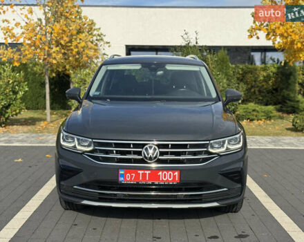 Серый Фольксваген Тигуан, объемом двигателя 1.97 л и пробегом 199 тыс. км за 32000 $, фото 1 на Automoto.ua