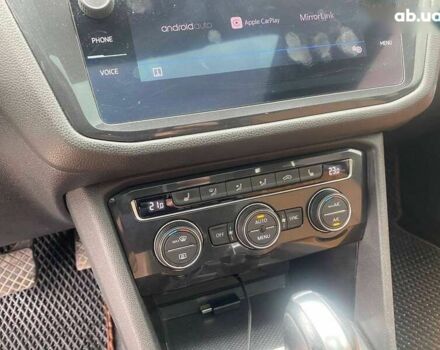 Сірий Фольксваген Тігуан, об'ємом двигуна 2 л та пробігом 131 тис. км за 19500 $, фото 15 на Automoto.ua