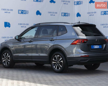 Сірий Фольксваген Тігуан, об'ємом двигуна 2 л та пробігом 2 тис. км за 24200 $, фото 13 на Automoto.ua