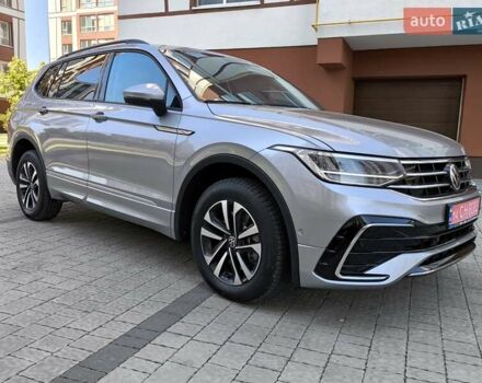 Серый Фольксваген Тигуан, объемом двигателя 1.98 л и пробегом 239 тыс. км за 20700 $, фото 51 на Automoto.ua