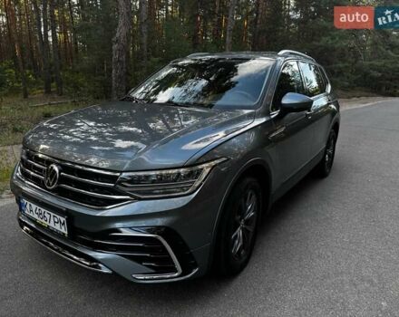 Сірий Фольксваген Тігуан, об'ємом двигуна 1.98 л та пробігом 51 тис. км за 34000 $, фото 1 на Automoto.ua
