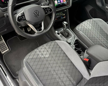 Сірий Фольксваген Тігуан, об'ємом двигуна 1.98 л та пробігом 28 тис. км за 41700 $, фото 13 на Automoto.ua