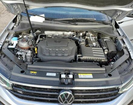 Серый Фольксваген Тигуан, объемом двигателя 2 л и пробегом 21 тыс. км за 8500 $, фото 10 на Automoto.ua