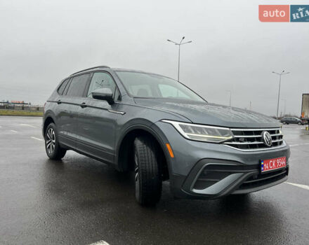 Серый Фольксваген Тигуан, объемом двигателя 2 л и пробегом 44 тыс. км за 25900 $, фото 3 на Automoto.ua
