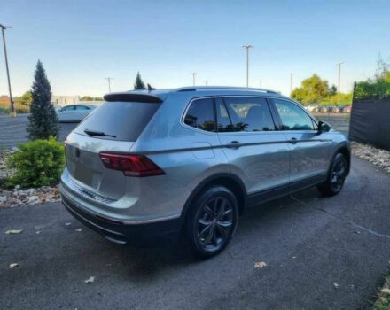 Серый Фольксваген Тигуан, объемом двигателя 2 л и пробегом 17 тыс. км за 11400 $, фото 7 на Automoto.ua