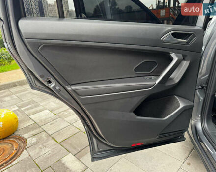 Серый Фольксваген Тигуан, объемом двигателя 1.98 л и пробегом 25 тыс. км за 24500 $, фото 18 на Automoto.ua