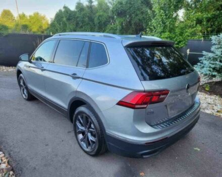 Серый Фольксваген Тигуан, объемом двигателя 2 л и пробегом 14 тыс. км за 14850 $, фото 4 на Automoto.ua