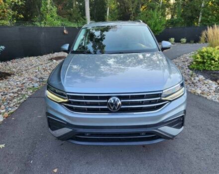 Серый Фольксваген Тигуан, объемом двигателя 2 л и пробегом 17 тыс. км за 11400 $, фото 1 на Automoto.ua