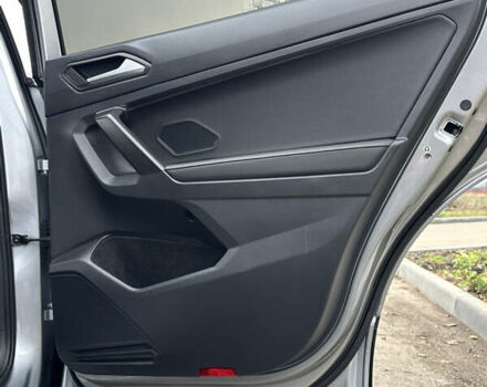 Серый Фольксваген Тигуан, объемом двигателя 0 л и пробегом 42 тыс. км за 24200 $, фото 22 на Automoto.ua