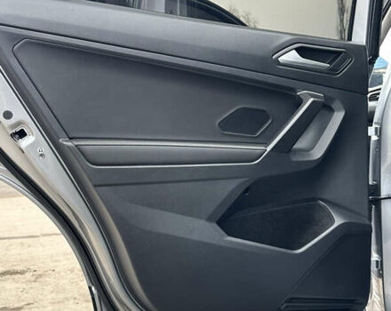 Серый Фольксваген Тигуан, объемом двигателя 0 л и пробегом 42 тыс. км за 24200 $, фото 24 на Automoto.ua