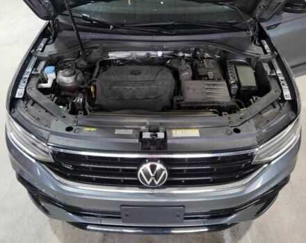 Сірий Фольксваген Тігуан, об'ємом двигуна 2 л та пробігом 44 тис. км за 15000 $, фото 11 на Automoto.ua
