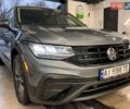 Сірий Фольксваген Тігуан, об'ємом двигуна 2 л та пробігом 18 тис. км за 26800 $, фото 47 на Automoto.ua