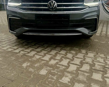 Серый Фольксваген Тигуан, объемом двигателя 1.98 л и пробегом 20 тыс. км за 24990 $, фото 5 на Automoto.ua