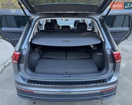 Серый Фольксваген Тигуан, объемом двигателя 1.98 л и пробегом 8 тыс. км за 26200 $, фото 11 на Automoto.ua