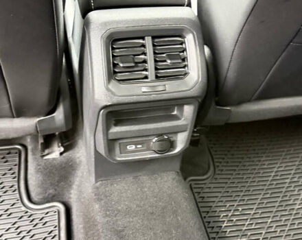 Сірий Фольксваген Тігуан, об'ємом двигуна 2 л та пробігом 36 тис. км за 27500 $, фото 15 на Automoto.ua