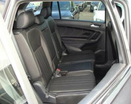 Сірий Фольксваген Тігуан, об'ємом двигуна 2 л та пробігом 20 тис. км за 14850 $, фото 11 на Automoto.ua