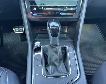 Серый Фольксваген Тигуан, объемом двигателя 2 л и пробегом 13 тыс. км за 15000 $, фото 11 на Automoto.ua