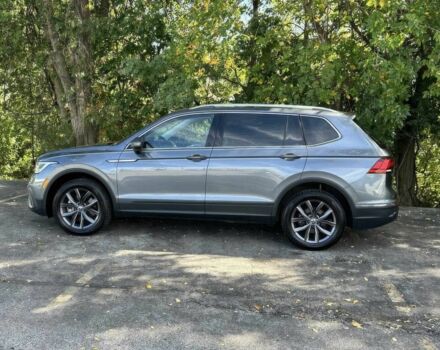 Серый Фольксваген Тигуан, объемом двигателя 2 л и пробегом 29 тыс. км за 10300 $, фото 3 на Automoto.ua