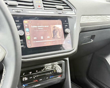 Сірий Фольксваген Тігуан, об'ємом двигуна 2 л та пробігом 36 тис. км за 27500 $, фото 7 на Automoto.ua