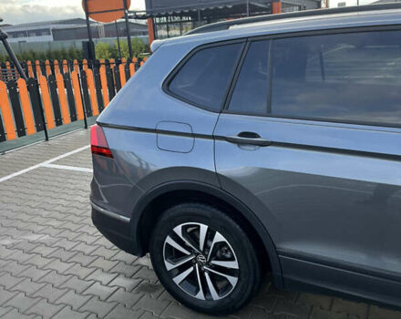 Серый Фольксваген Тигуан, объемом двигателя 1.97 л и пробегом 59 тыс. км за 24900 $, фото 6 на Automoto.ua