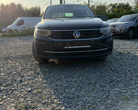 Серый Фольксваген Тигуан, объемом двигателя 1.97 л и пробегом 22 тыс. км за 18500 $, фото 6 на Automoto.ua