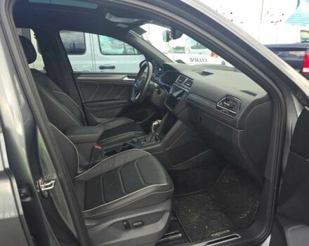 Сірий Фольксваген Тігуан, об'ємом двигуна 0 л та пробігом 40 тис. км за 19500 $, фото 6 на Automoto.ua