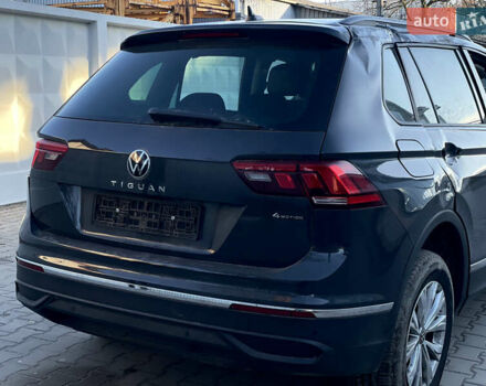 Серый Фольксваген Тигуан, объемом двигателя 1.97 л и пробегом 22 тыс. км за 21000 $, фото 6 на Automoto.ua