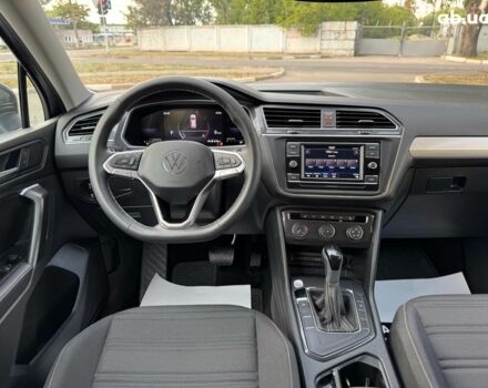 Серый Фольксваген Тигуан, объемом двигателя 2 л и пробегом 12 тыс. км за 24940 $, фото 18 на Automoto.ua