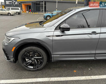 Серый Фольксваген Тигуан, объемом двигателя 1.98 л и пробегом 39 тыс. км за 34750 $, фото 3 на Automoto.ua