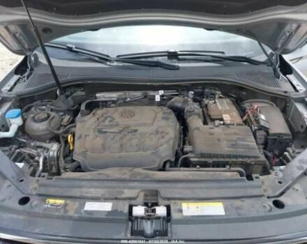 Серый Фольксваген Тигуан, объемом двигателя 2 л и пробегом 42 тыс. км за 8500 $, фото 11 на Automoto.ua