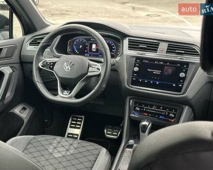 Серый Фольксваген Тигуан, объемом двигателя 1.98 л и пробегом 47 тыс. км за 38990 $, фото 44 на Automoto.ua