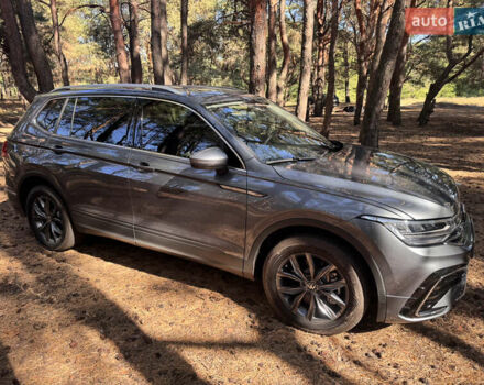 Серый Фольксваген Тигуан, объемом двигателя 1.98 л и пробегом 22 тыс. км за 24999 $, фото 10 на Automoto.ua