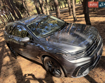 Серый Фольксваген Тигуан, объемом двигателя 1.98 л и пробегом 22 тыс. км за 24999 $, фото 5 на Automoto.ua