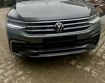 Серый Фольксваген Тигуан, объемом двигателя 1.98 л и пробегом 20 тыс. км за 24990 $, фото 7 на Automoto.ua