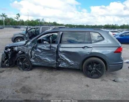 Серый Фольксваген Тигуан, объемом двигателя 2 л и пробегом 58 тыс. км за 16700 $, фото 5 на Automoto.ua