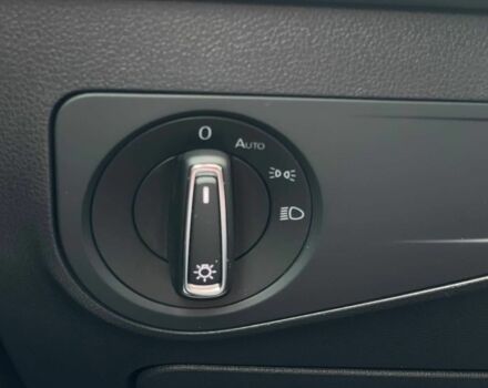 Сірий Фольксваген Тігуан, об'ємом двигуна 2 л та пробігом 27 тис. км за 25600 $, фото 14 на Automoto.ua