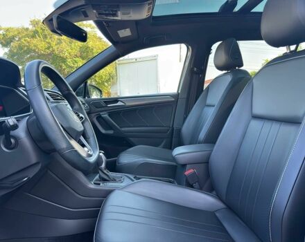 Серый Фольксваген Тигуан, объемом двигателя 2 л и пробегом 13 тыс. км за 15000 $, фото 8 на Automoto.ua