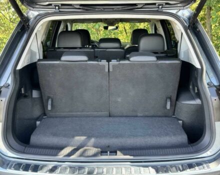 Серый Фольксваген Тигуан, объемом двигателя 2 л и пробегом 29 тыс. км за 10300 $, фото 18 на Automoto.ua