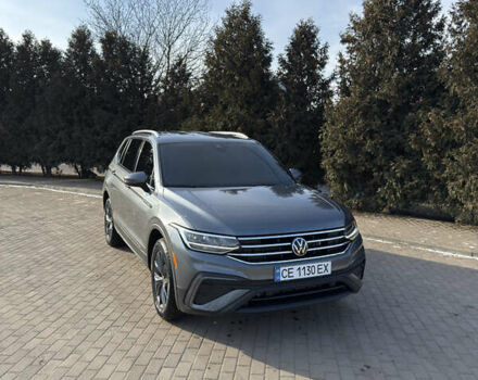 Сірий Фольксваген Тігуан, об'ємом двигуна 1.98 л та пробігом 40 тис. км за 30500 $, фото 1 на Automoto.ua