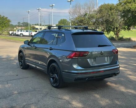 Серый Фольксваген Тигуан, объемом двигателя 2 л и пробегом 13 тыс. км за 15000 $, фото 6 на Automoto.ua