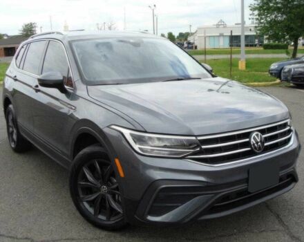 Сірий Фольксваген Тігуан, об'ємом двигуна 2 л та пробігом 20 тис. км за 14850 $, фото 2 на Automoto.ua