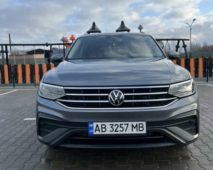 Серый Фольксваген Тигуан, объемом двигателя 1.97 л и пробегом 59 тыс. км за 24900 $, фото 1 на Automoto.ua