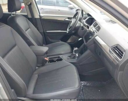 Серый Фольксваген Тигуан, объемом двигателя 2 л и пробегом 42 тыс. км за 8500 $, фото 8 на Automoto.ua