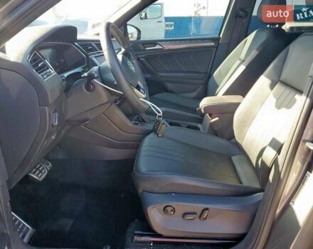 Сірий Фольксваген Тігуан, об'ємом двигуна 2 л та пробігом 32 тис. км за 10500 $, фото 6 на Automoto.ua