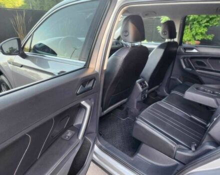 Серый Фольксваген Тигуан, объемом двигателя 2 л и пробегом 14 тыс. км за 14850 $, фото 14 на Automoto.ua