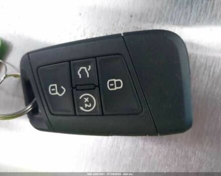 Серый Фольксваген Тигуан, объемом двигателя 2 л и пробегом 42 тыс. км за 8500 $, фото 12 на Automoto.ua