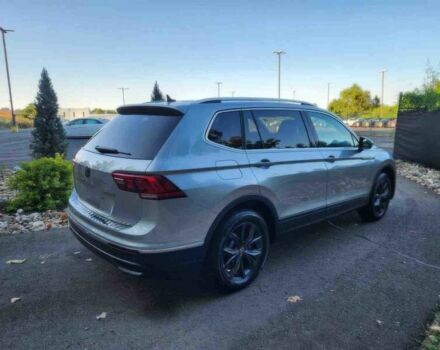 Серый Фольксваген Тигуан, объемом двигателя 2 л и пробегом 14 тыс. км за 14850 $, фото 6 на Automoto.ua