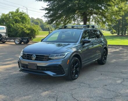 Серый Фольксваген Тигуан, объемом двигателя 2 л и пробегом 21 тыс. км за 19200 $, фото 2 на Automoto.ua