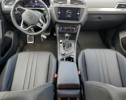 Серый Фольксваген Тигуан, объемом двигателя 0 л и пробегом 60 тыс. км за 22000 $, фото 3 на Automoto.ua